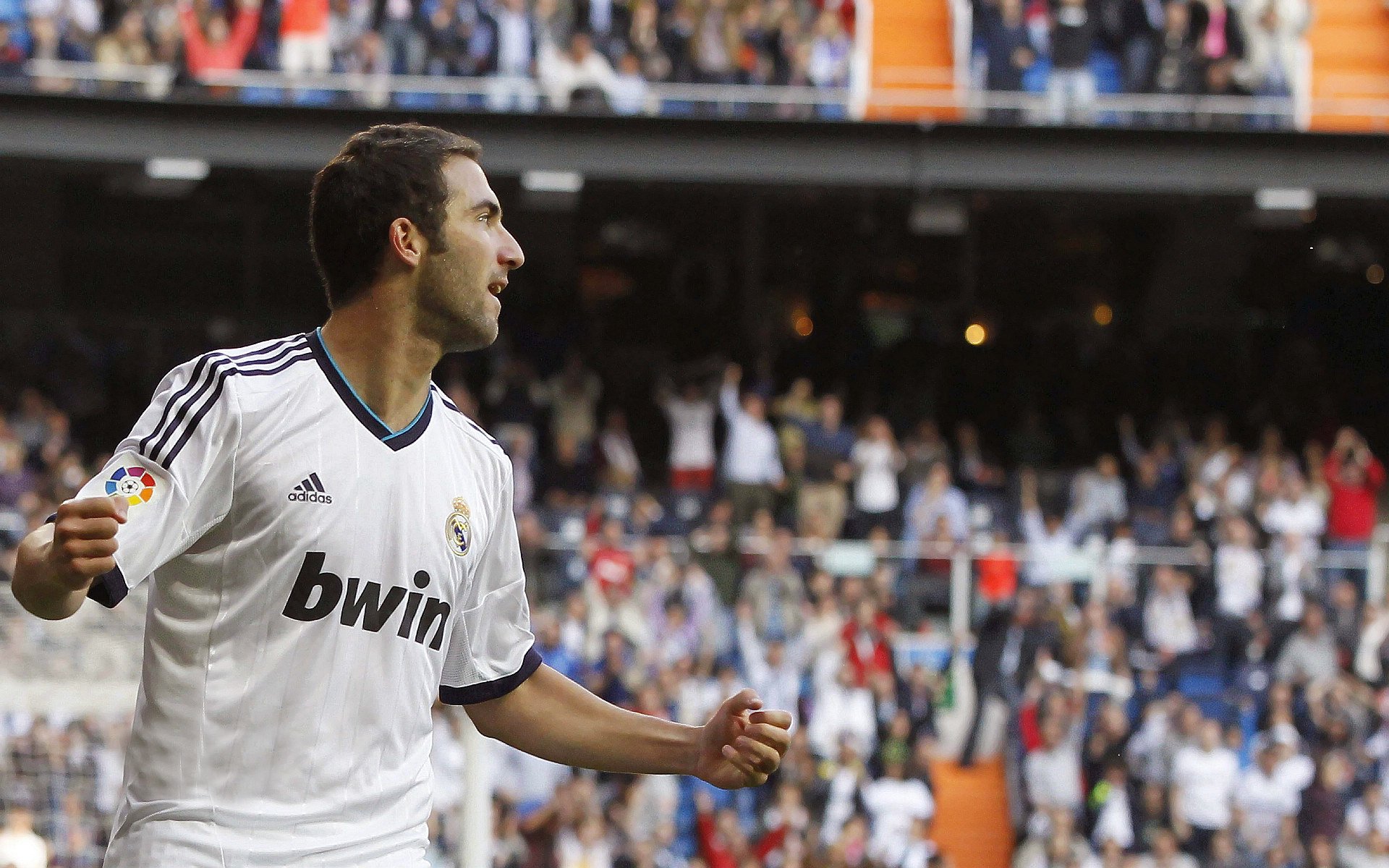 穆古鲁扎连续十五场比赛得分超过高光表现，FPX挑战极限！